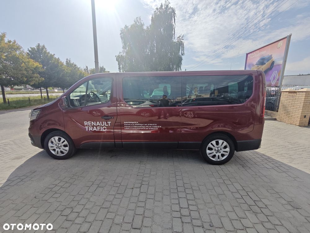 Renault Trafic Grand 2.0 dCi - 8