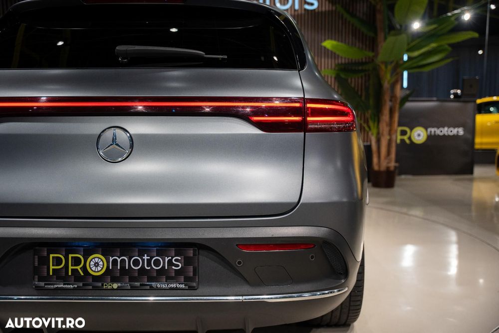Mercedes-Benz EQC - 16