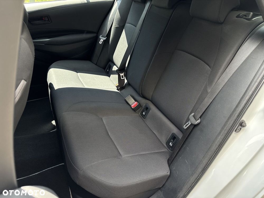 Toyota Corolla 1.8 Hybrid Active - 15