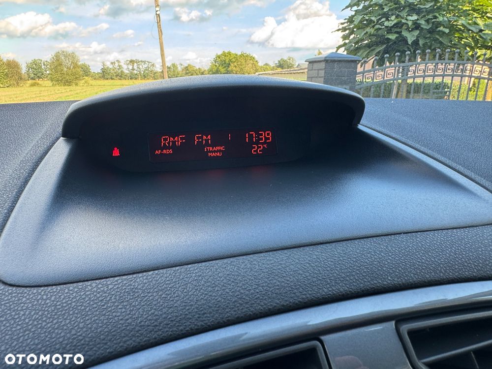 Renault Clio 1.6 16V Exception - 20