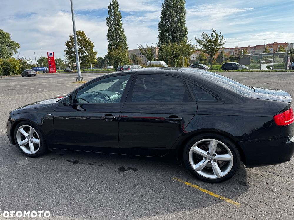Audi A4 2009 photo 4