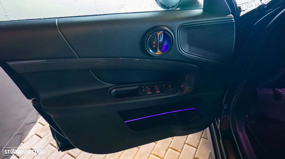 MINI Countryman Cooper S ALL4 - 11