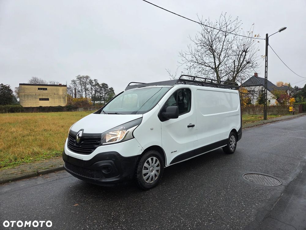 Renault Trafic - 25