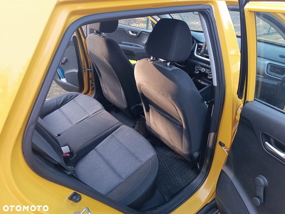 Kia Stonic 1.2 M - 8