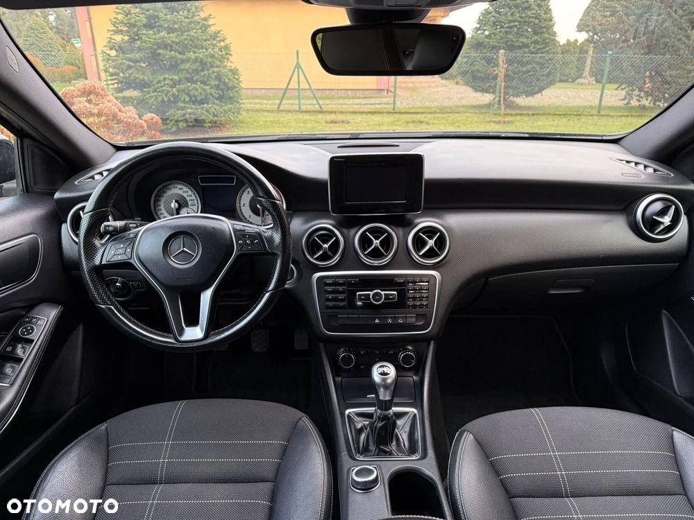 Mercedes-Benz Klasa A 180 d Activity Edition - 11