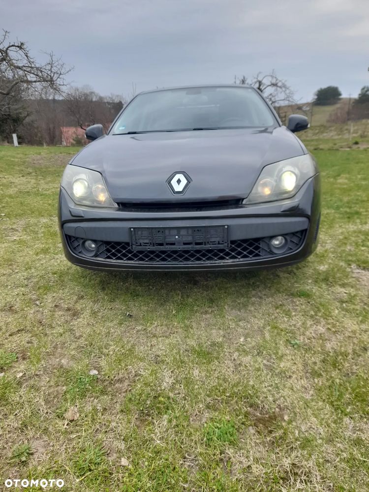 Renault Laguna dCi 150 FAP GT - 4