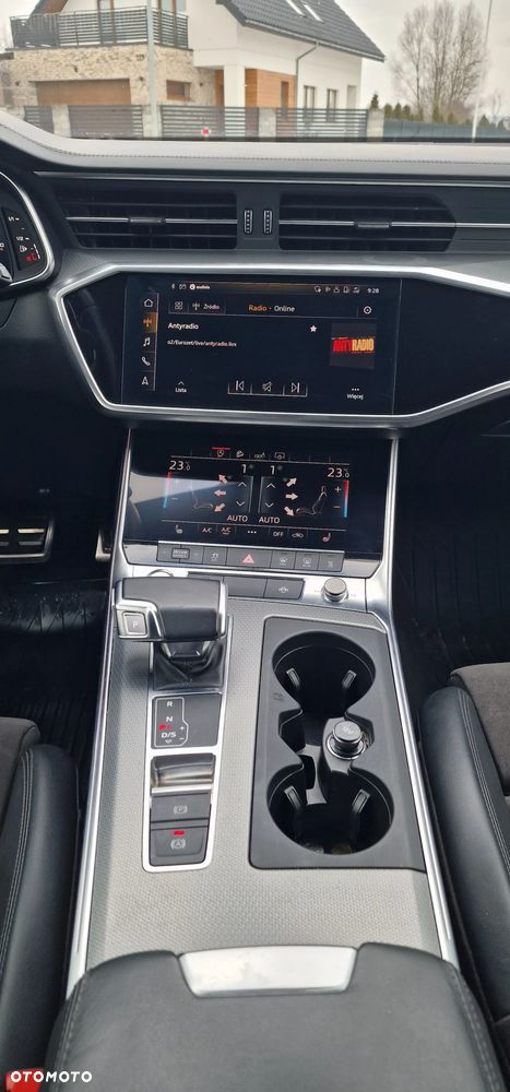 Audi A6 Allroad - 12