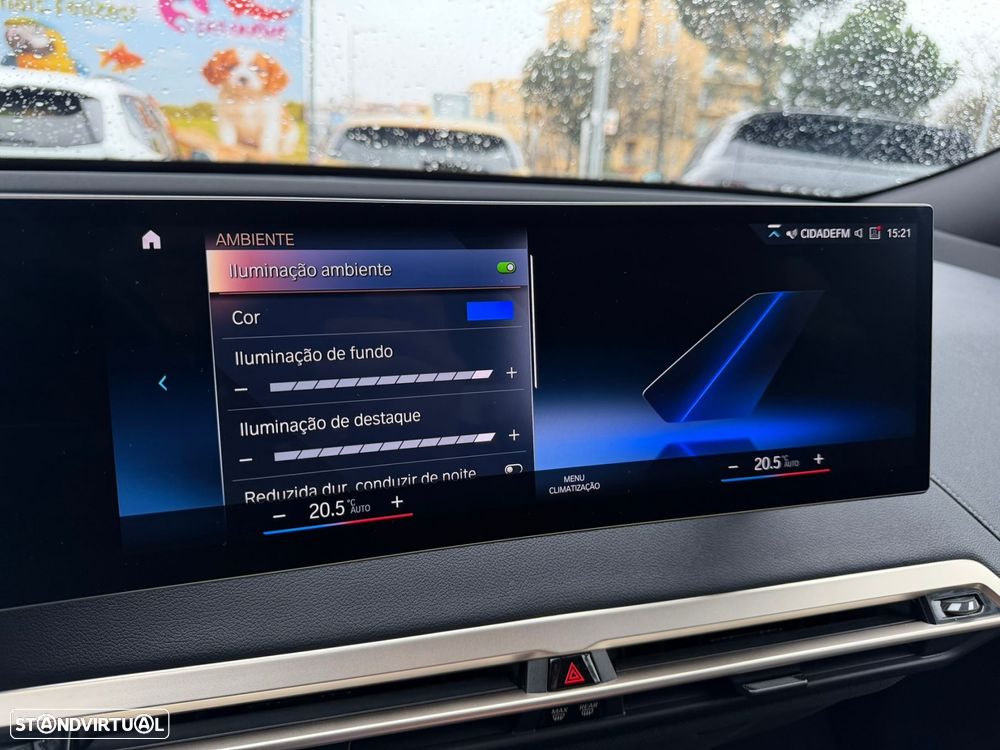 BMW iX xDrive 40 Pack Desportivo - 48