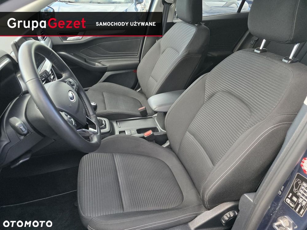 Ford Focus 1.0 EcoBoost mHEV Titanium X - 32