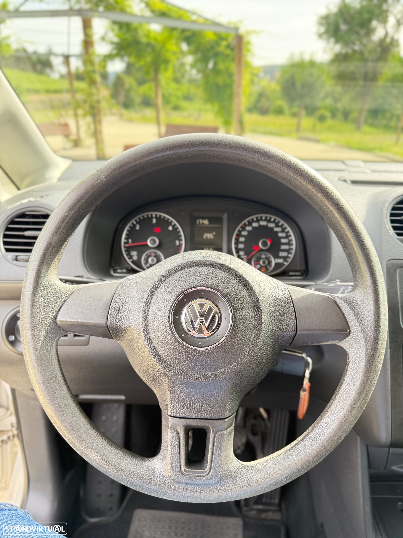 VW Caddy 1.6 TDi Extra AC BlueMotion - 21