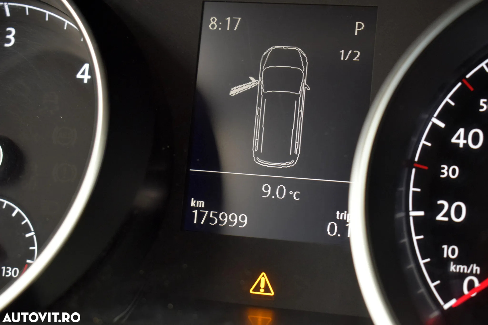 Volkswagen Touran 2.0 TDI DSG Comfortline - 19