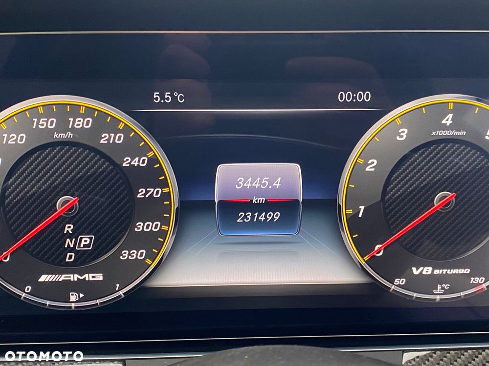 Mercedes-Benz Klasa E - 26