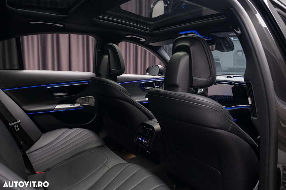 Mercedes-Benz E - 23