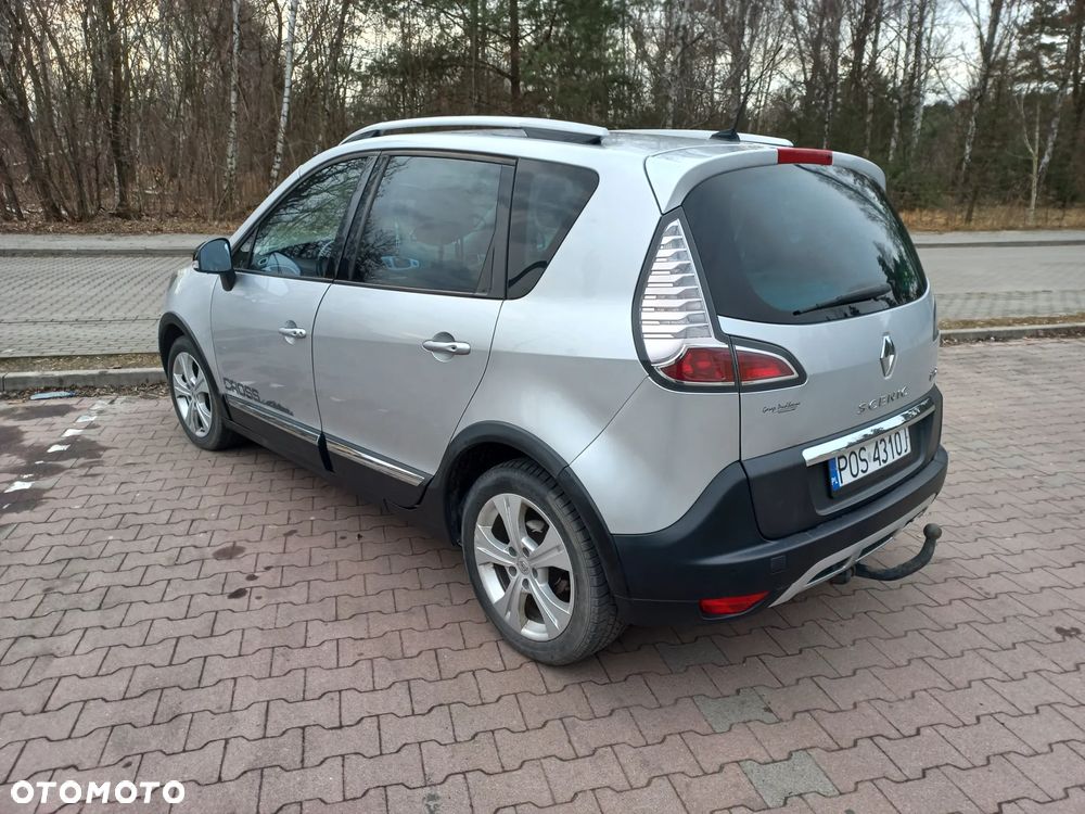 Renault Scenic dCi 110 Xmod Paris - 6