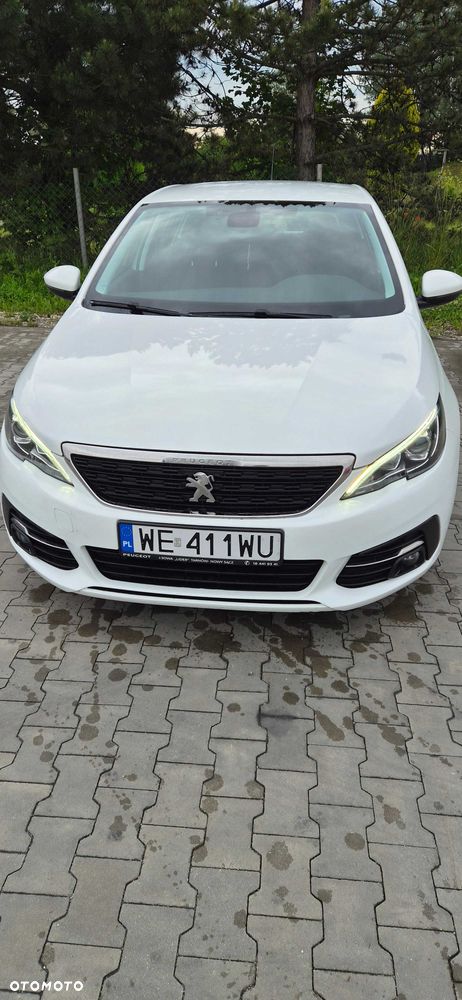 Peugeot 308 - 1