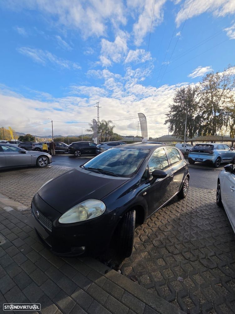 Fiat Grande Punto - 11