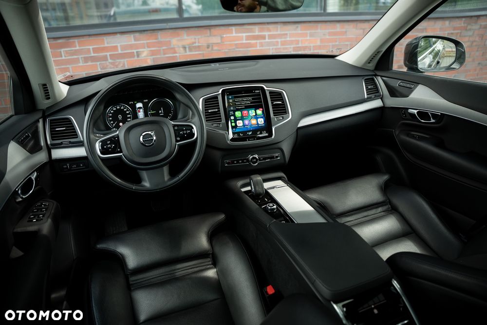 Volvo XC 90 - 26
