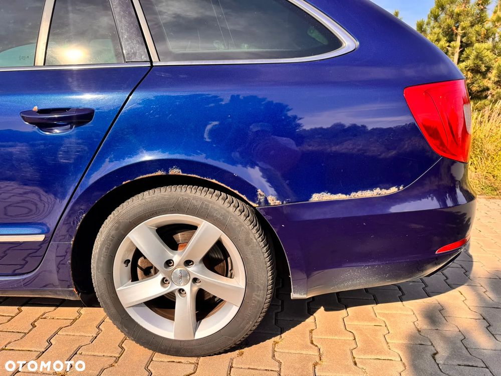 Skoda Superb 2.0 TDI 4x4 Comfort DSG - 10