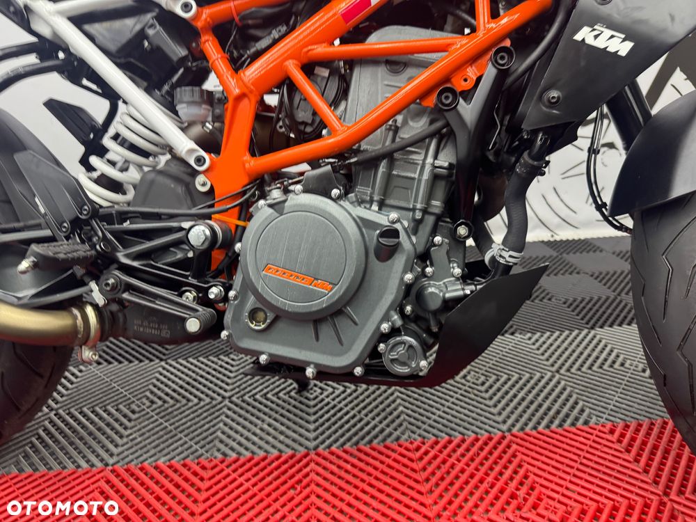 KTM Duke - 31