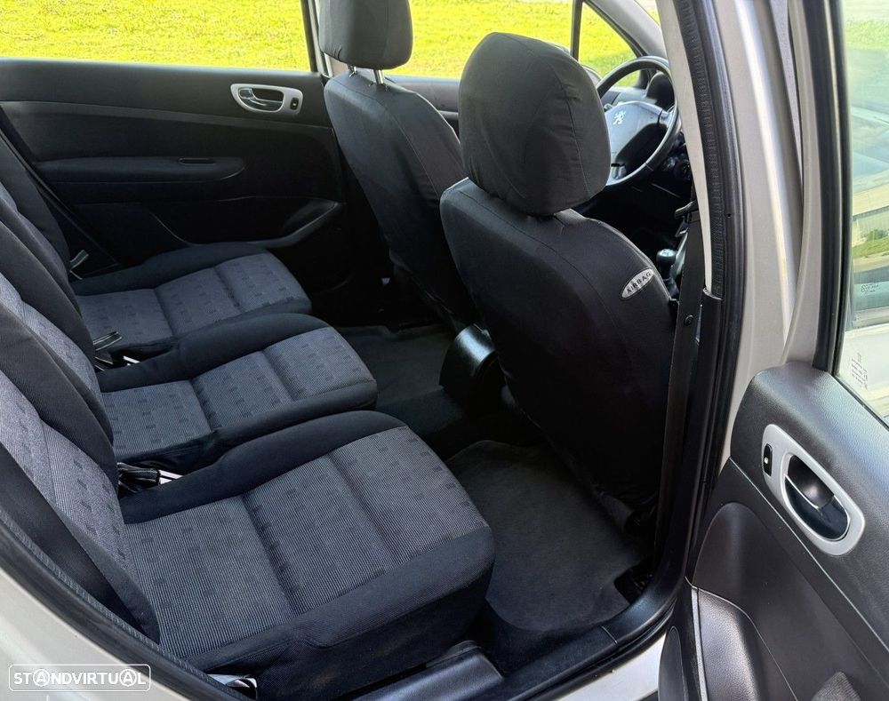 Peugeot 307 SW 1.6 HDi FAP Executive - 7