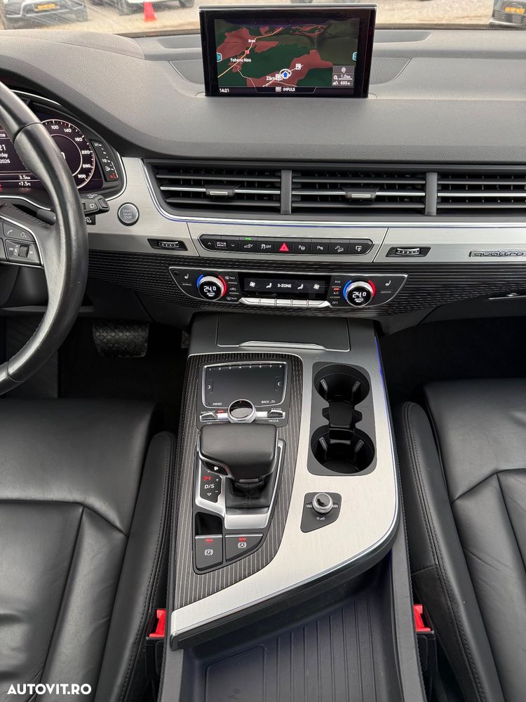 Audi Q7 - 9