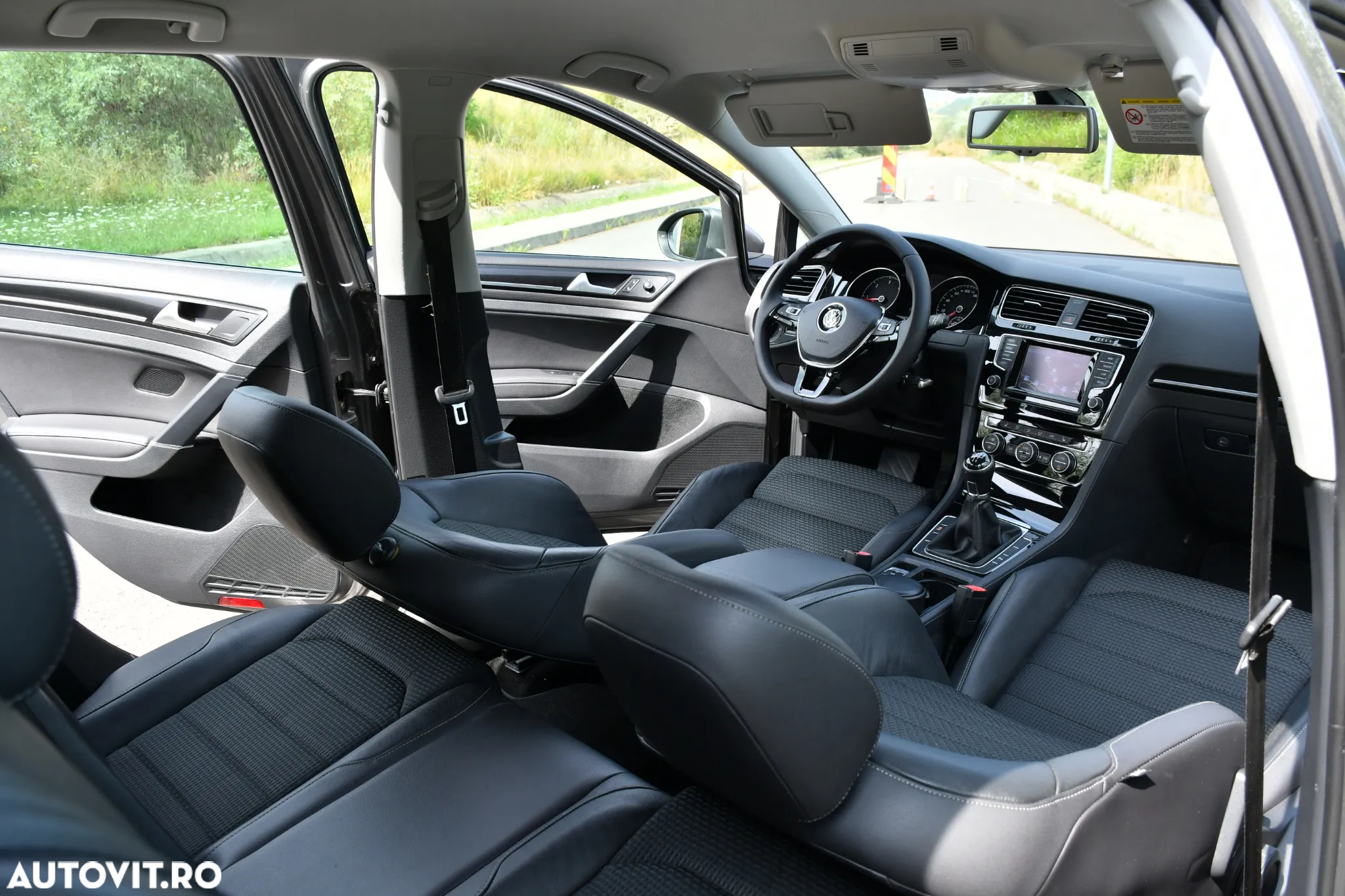 Volkswagen Golf 1.6 TDI DPF BMT Highline - 5