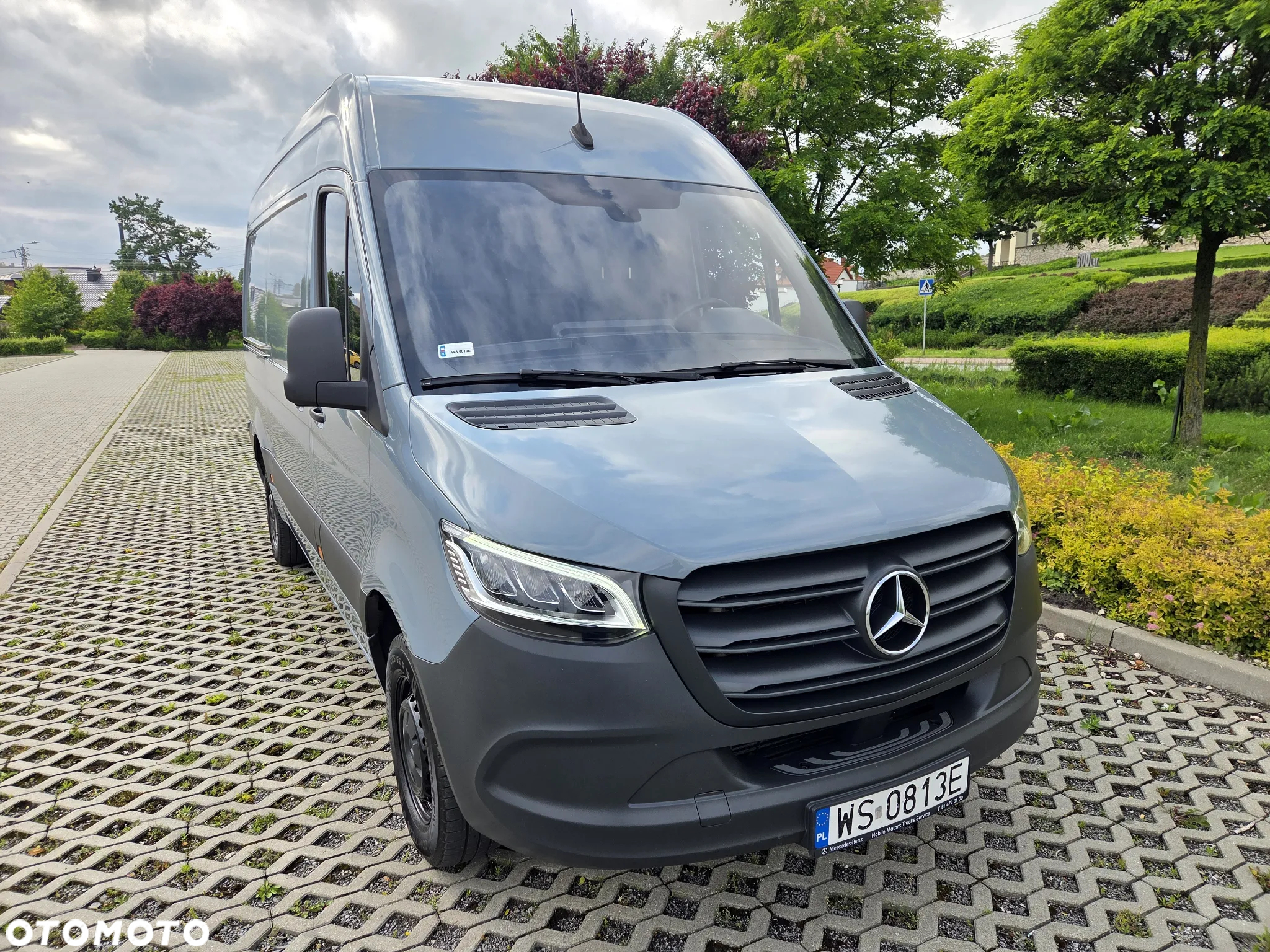 Mercedes-Benz Sprinter - 2