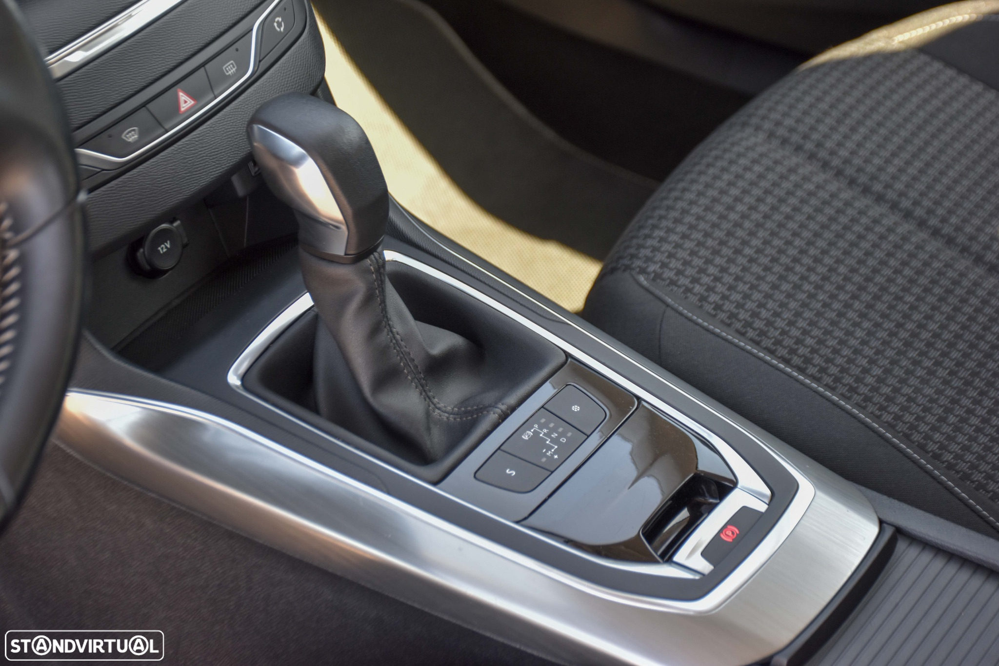 Peugeot 308 SW 1.5 BlueHDi Allure EAT6 - 20