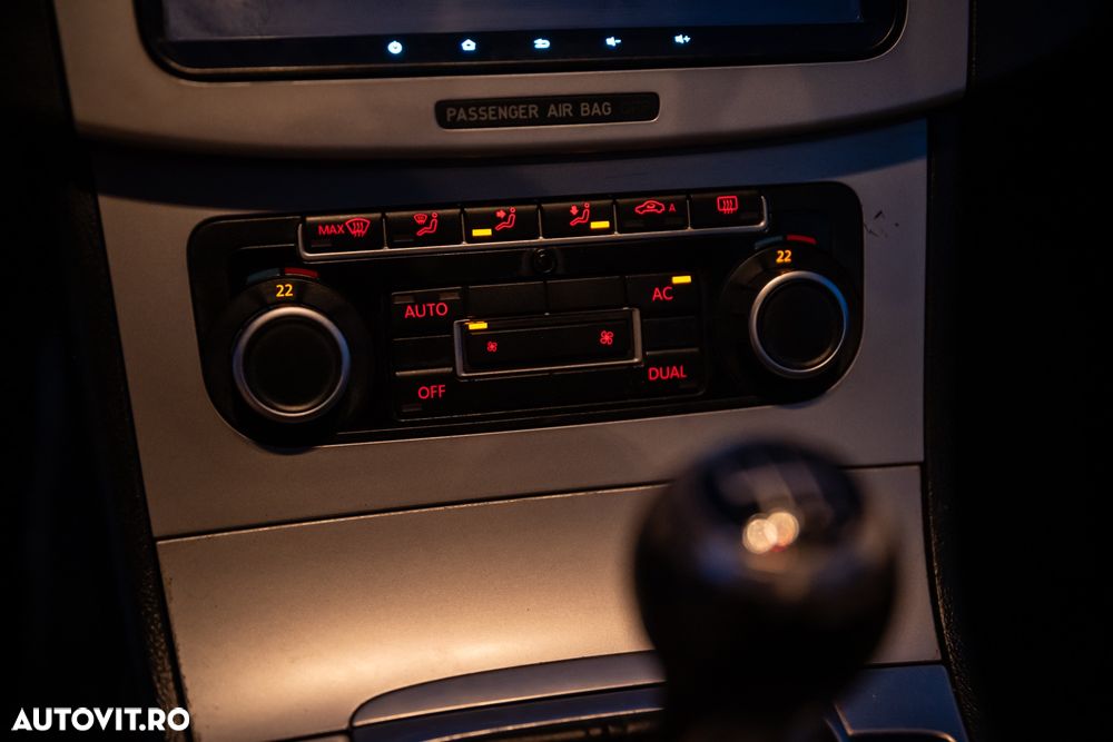 Volkswagen Passat CC 2.0 TDI Individual - 11