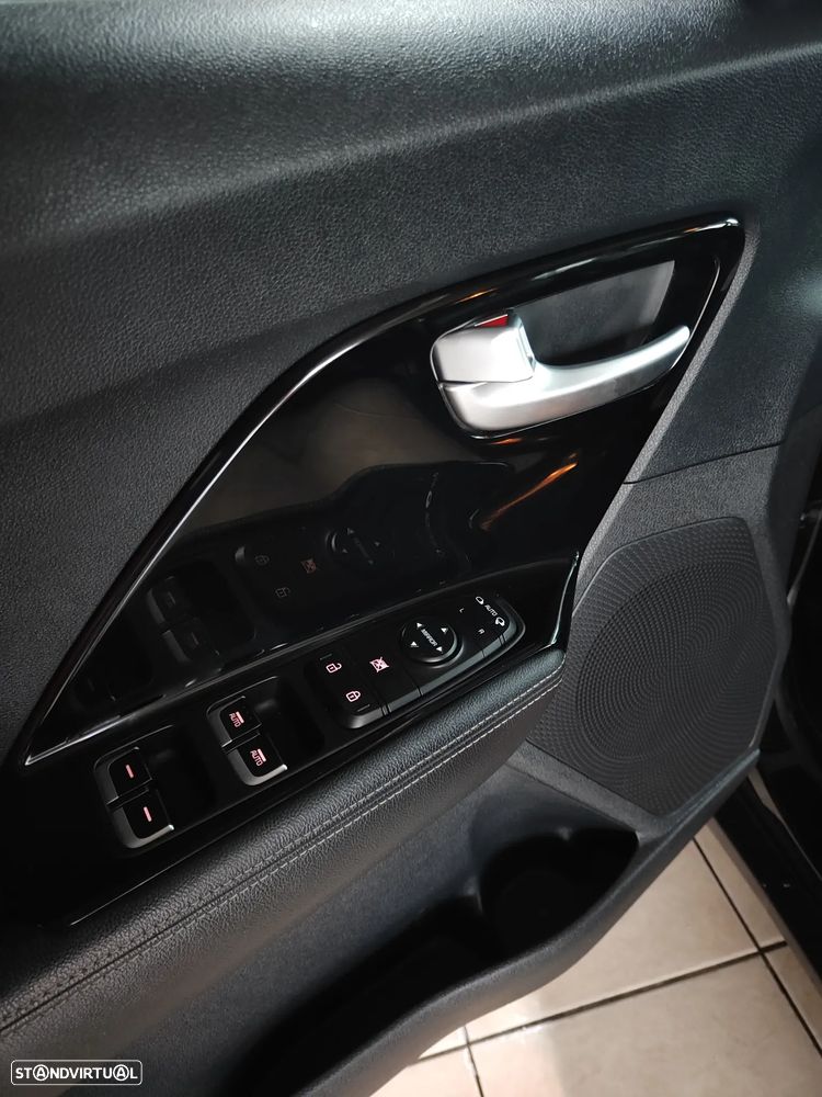 Kia Niro 1.6 GDi HEV EX - 22