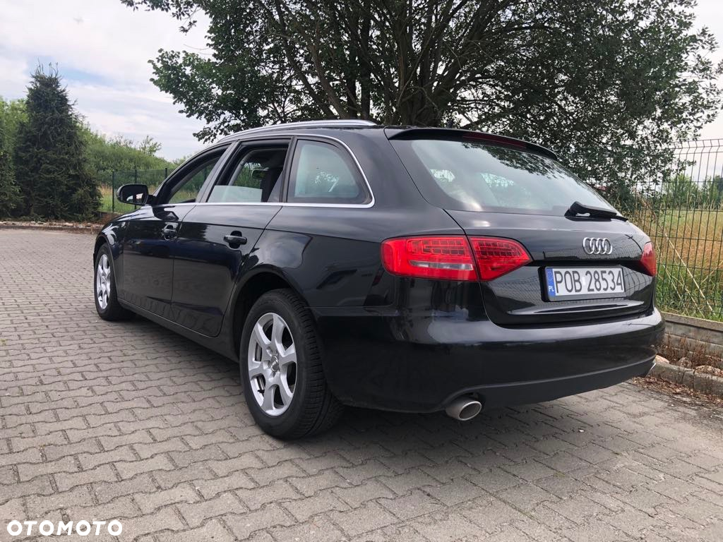 Audi A4 Avant 2.7 TDI DPF multitronic Ambiente - 4