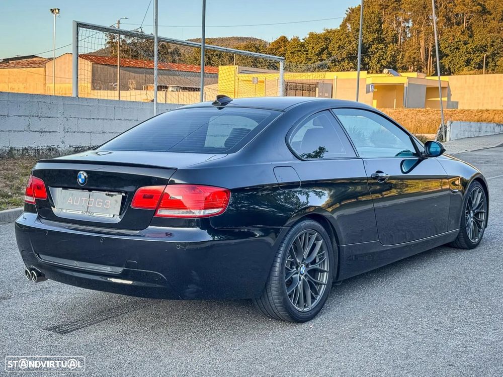 BMW 320 d Coupe - 9