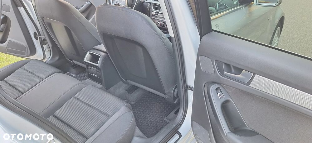 Audi A4 Avant - 9