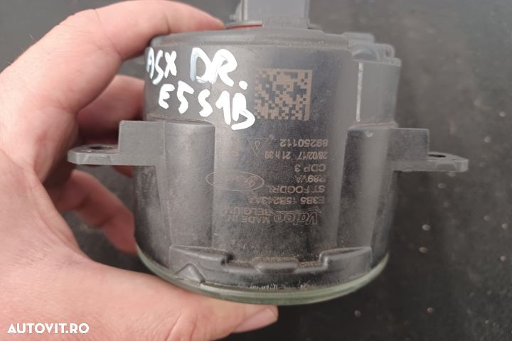 Proiector dreapta E3B5-15B243-AA E3B515B243AA E3B5-15B243-AA E3B515B2 - 5