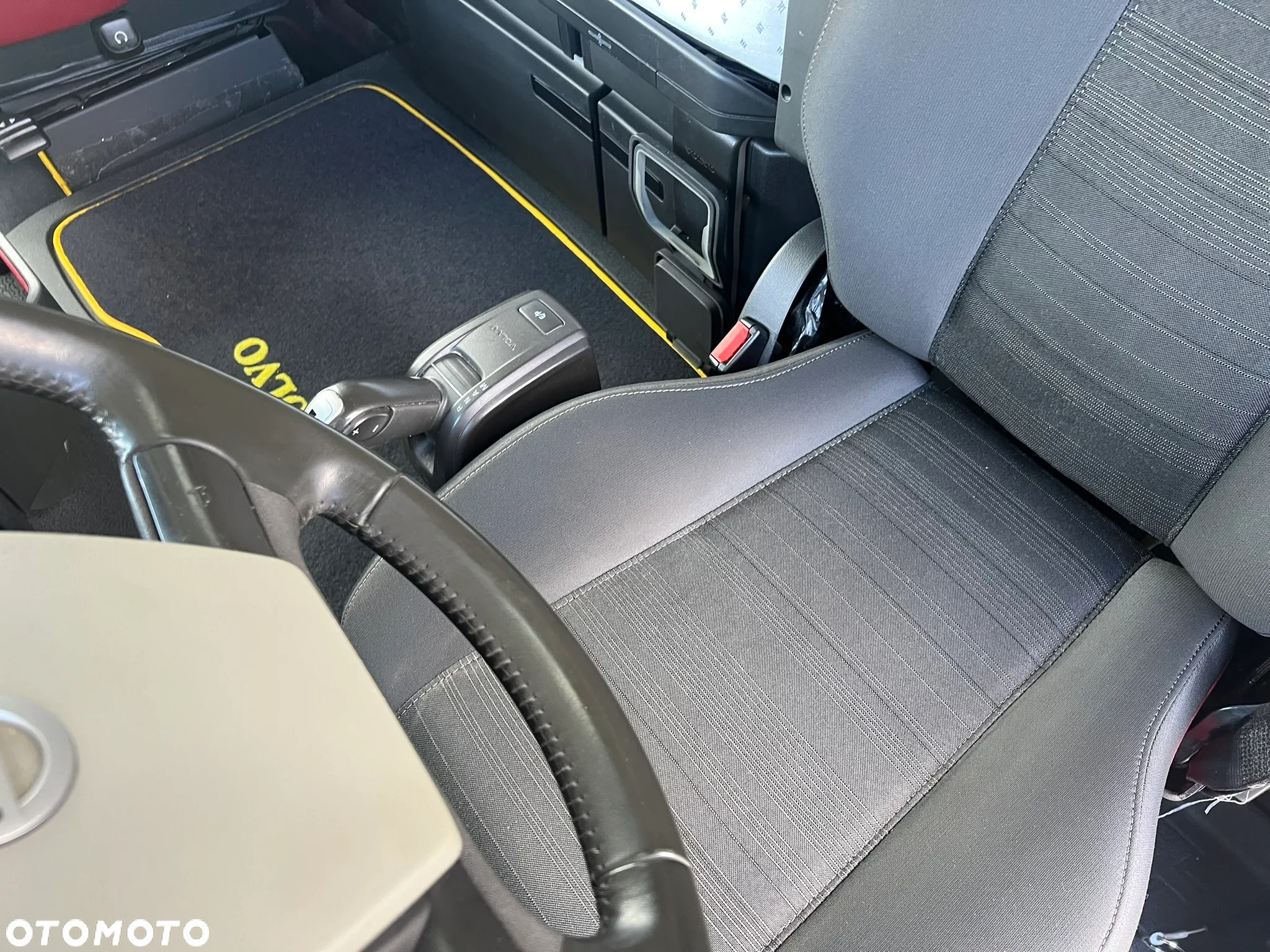 Volvo 500 Glob XL Niemcy Po kontrakcie klima postojowa nowy serwis - 18