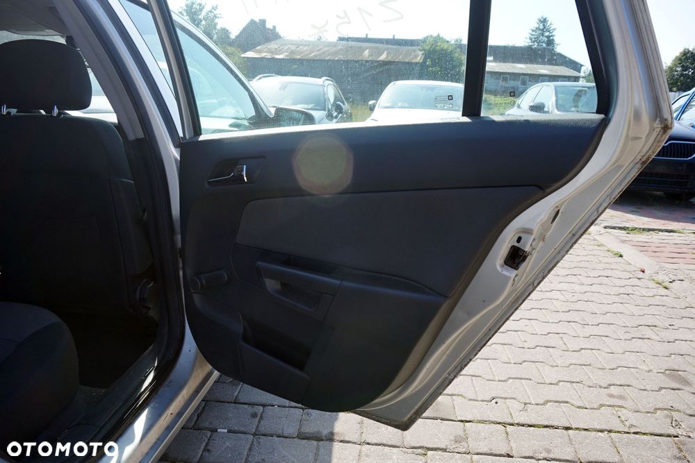 DRZWI TYLNE PRAWE ASTRA III H KOMBI Z157  SREBRNY OPEL 2004-2006 - 9