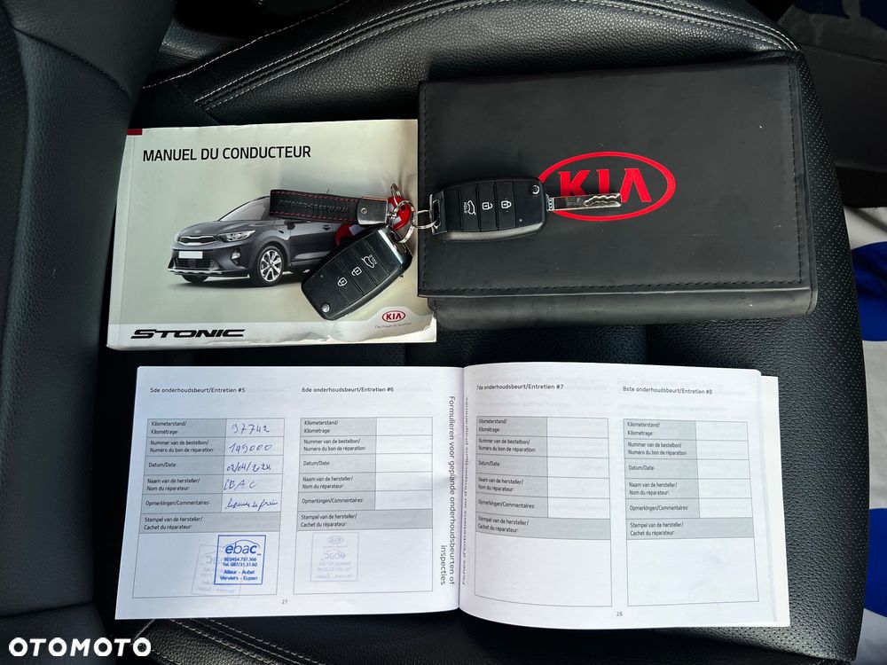 Kia Stonic 1.4 L - 8