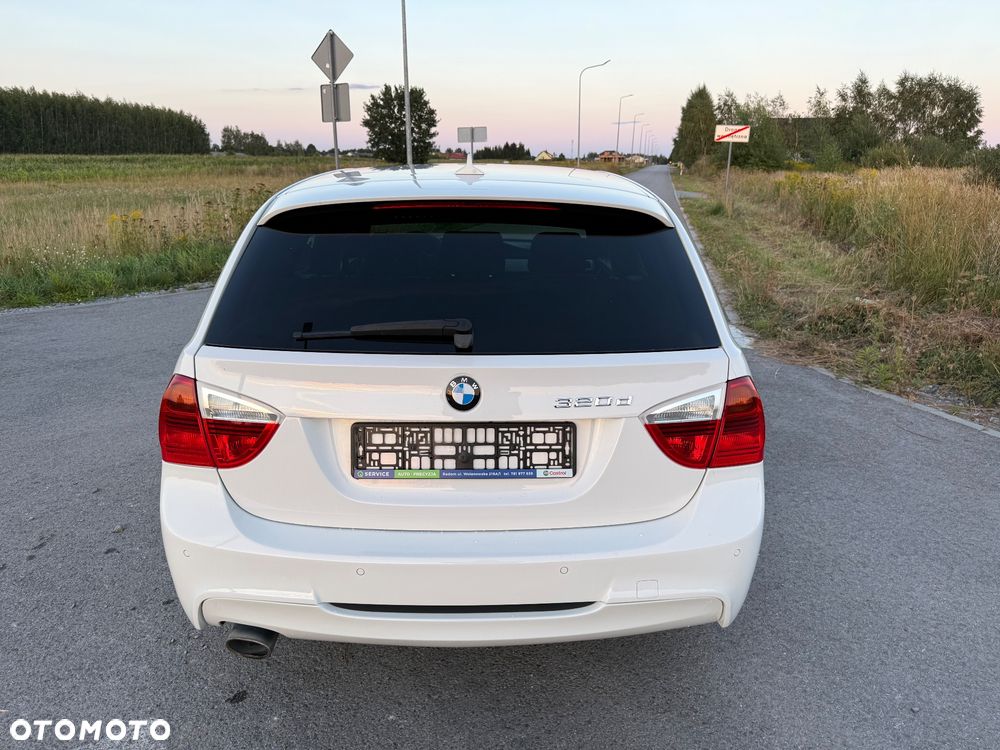 BMW Seria 3 320d DPF - 7