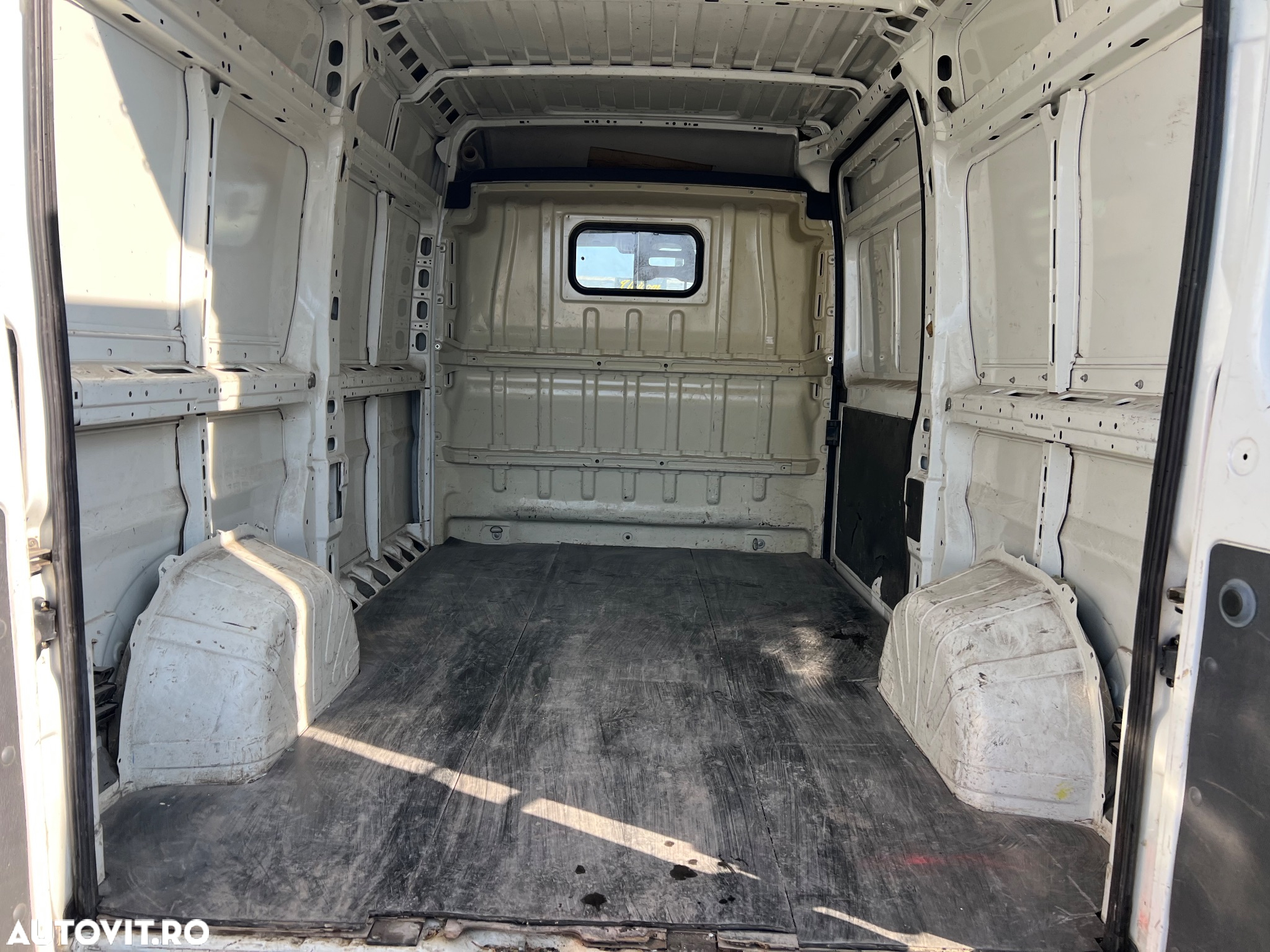Peugeot Boxer - 4