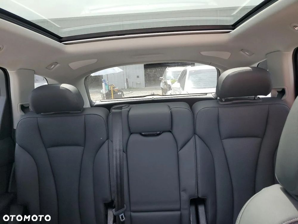 Audi Q7 - 9