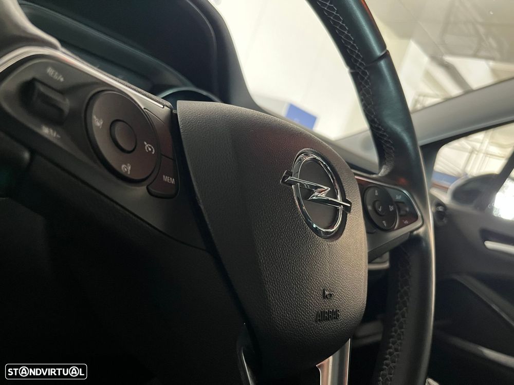 Opel Crossland 1.2 T Design & Tech - 14