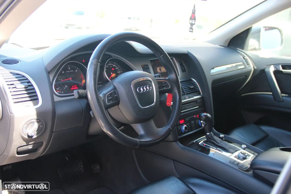 Audi Q7 3.0 V6 TDi Clean D.qua.Tiptronic - 10