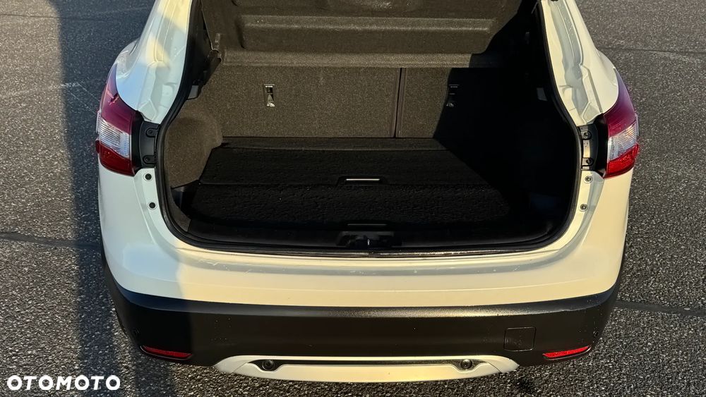 Nissan Qashqai 1.6 dCi DPF acenta - 15