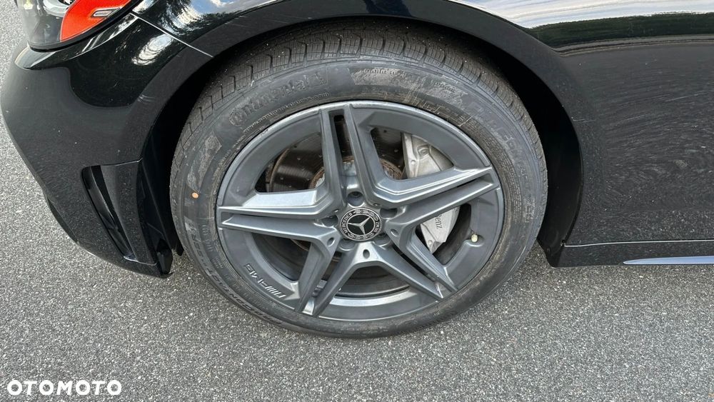 Mercedes-Benz Klasa C 300 9G-TRONIC AMG Line - 40