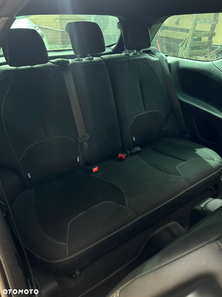 Citroën DS3 HDi 90 FAP SoChic - 22