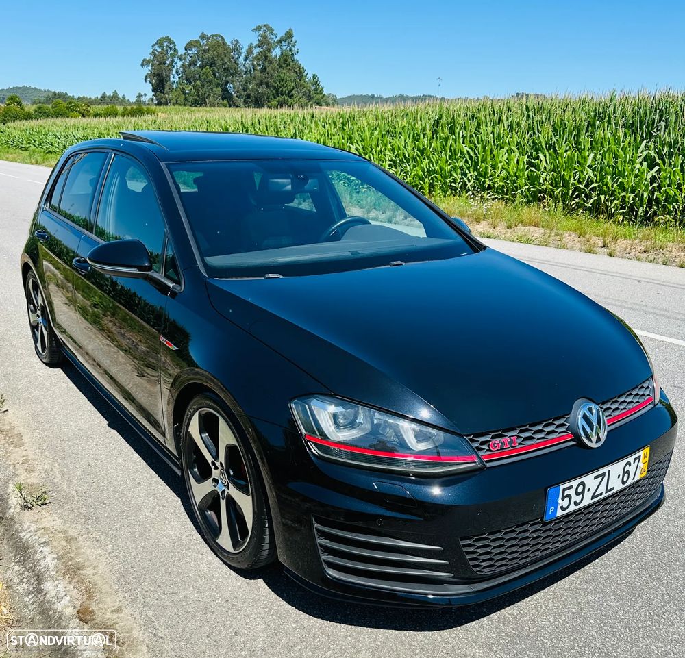 VW Golf GTI BlueMotion - 3