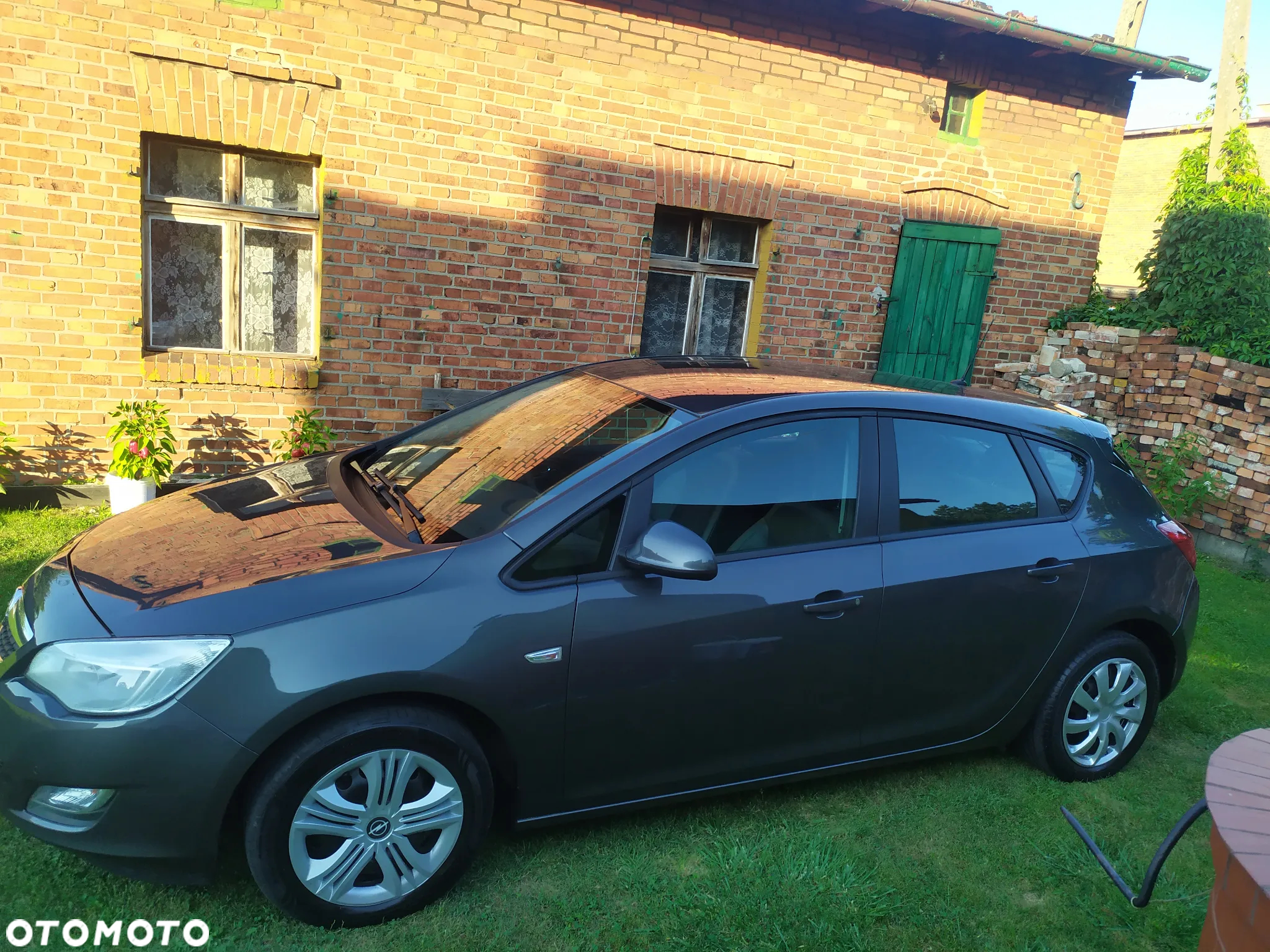 Opel Astra IV 1.6 Cosmo - 3