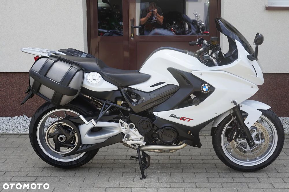 BMW F - 3