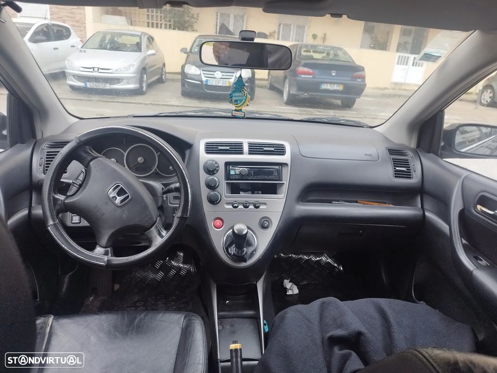 Honda Civic 1.7 CTDi ES Exclusive - 4