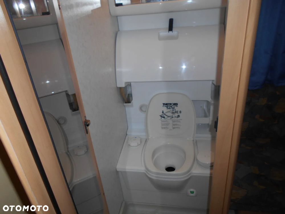 Hobby DE LUXE 400 - 8